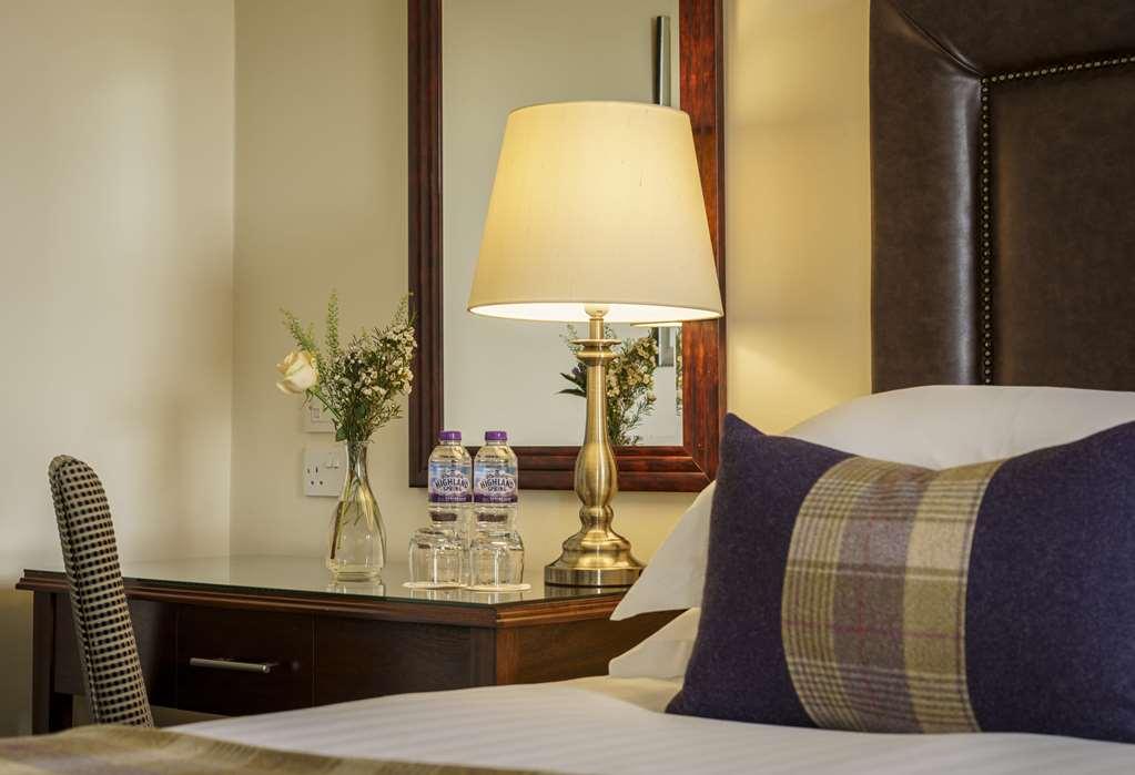 Macdonald Botley Park Hotel & Spa Southampton Room photo