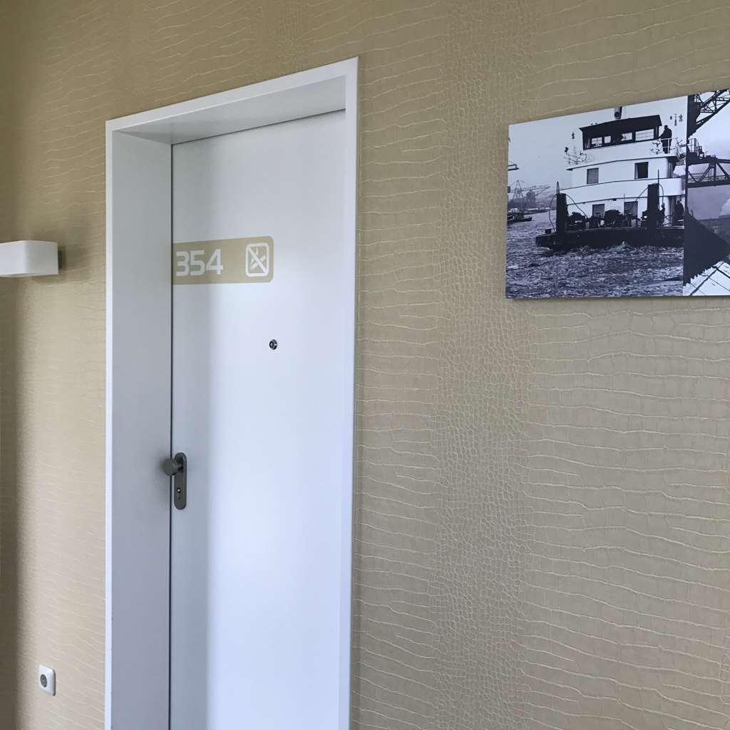 Hotel Conti Duisburg - Partner Of Sorat Hotels Facilities photo
