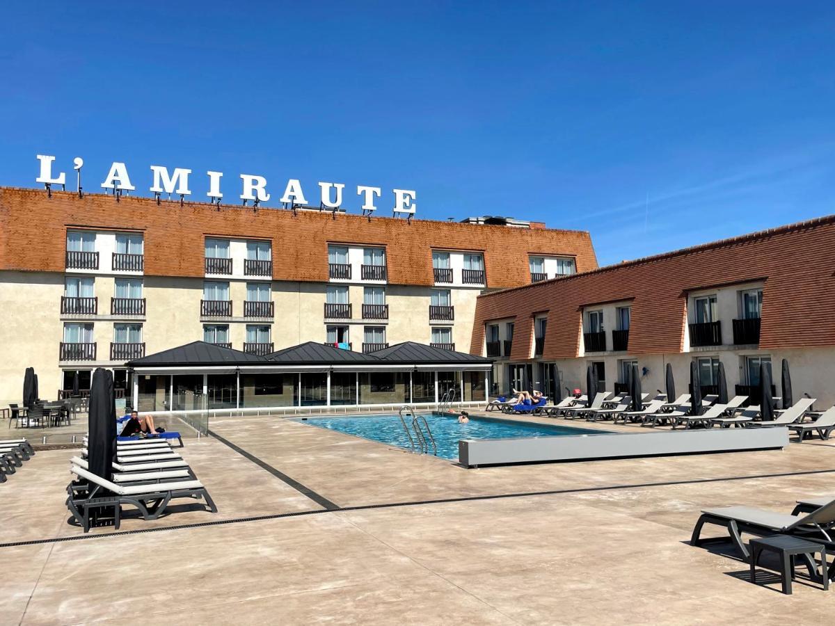 Amiraute Hotel Golf Deauville Exterior photo