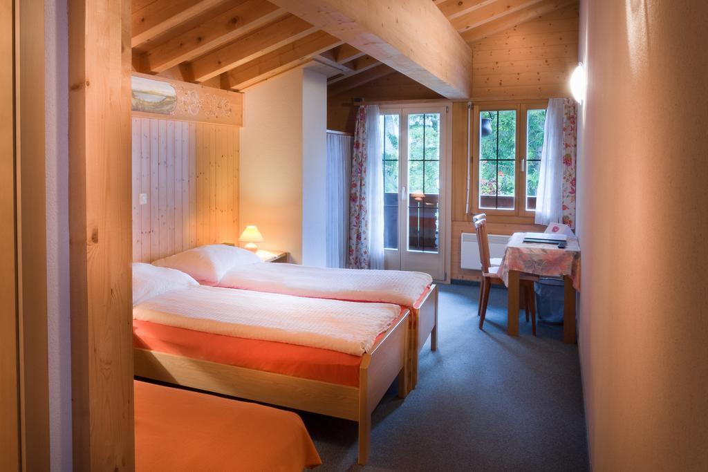 Hotel Wildbach Brienz  Room photo