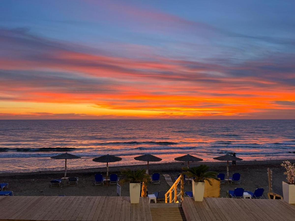 Romantic Palace Beach Apartments Agios Gordios  Exterior photo