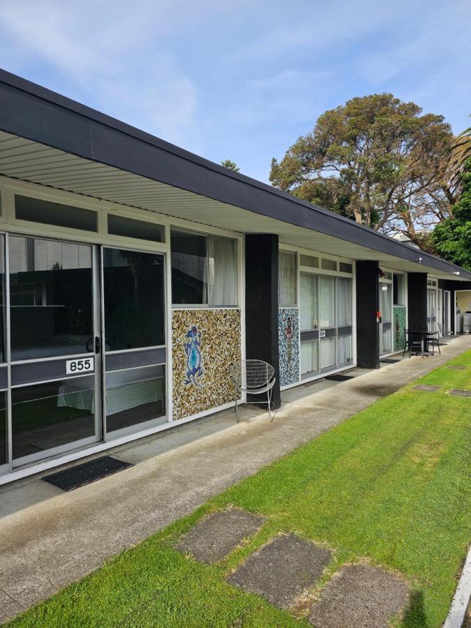 The Avenue Hotel Whanganui Exterior photo