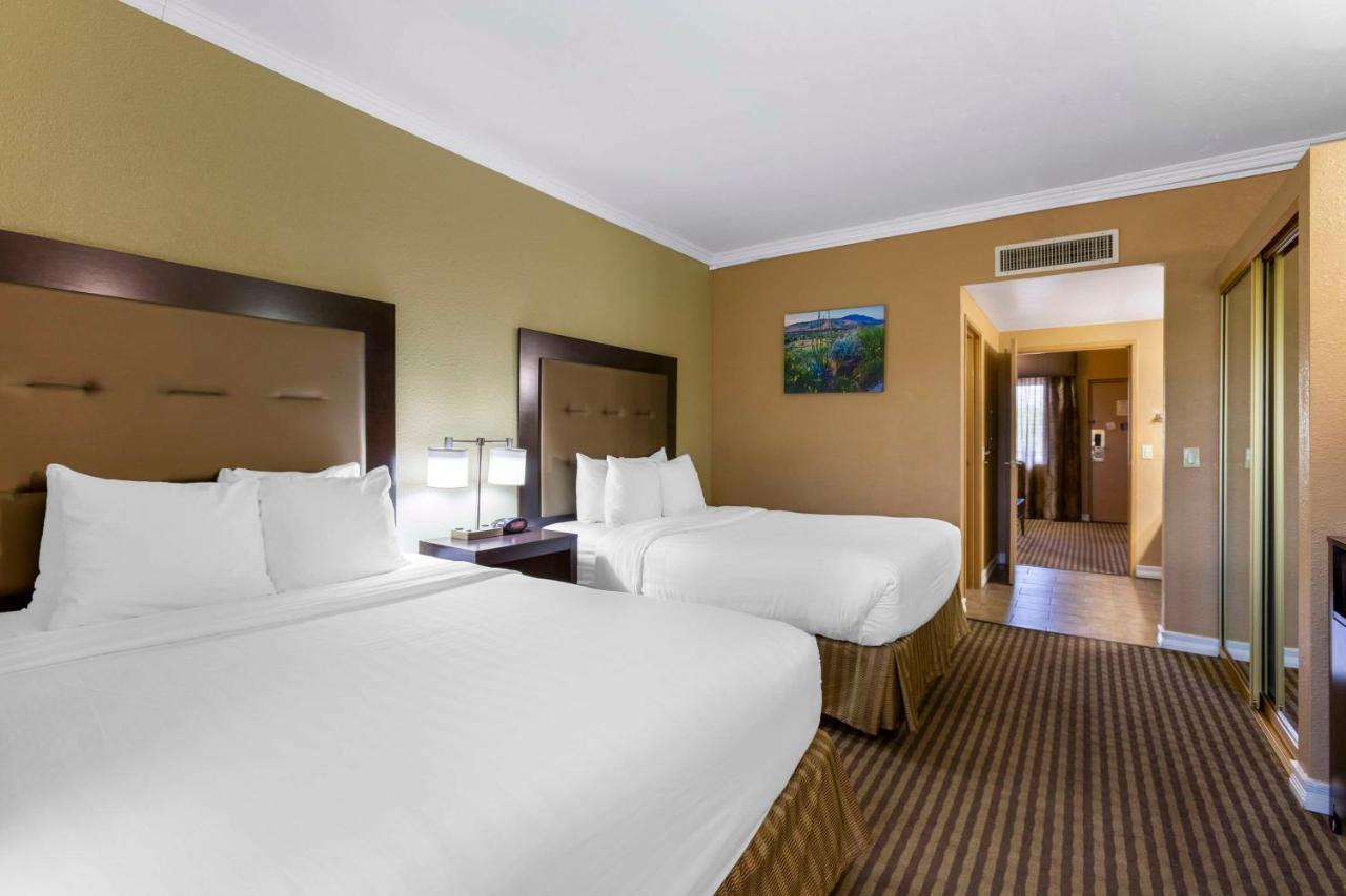 Best Western Royal Sun Inn & Suites Tucson Exterior photo