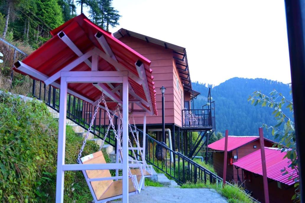 Aamod Resorts Dalhousie ! Luxury Cottage Resort Exterior photo