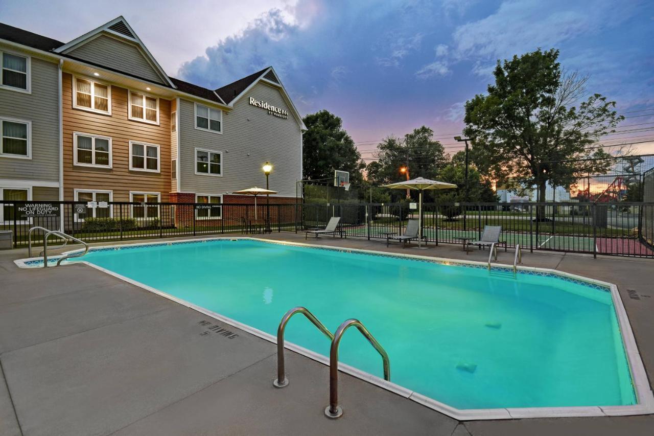 Residence Inn Louisville Airport Exterior photo