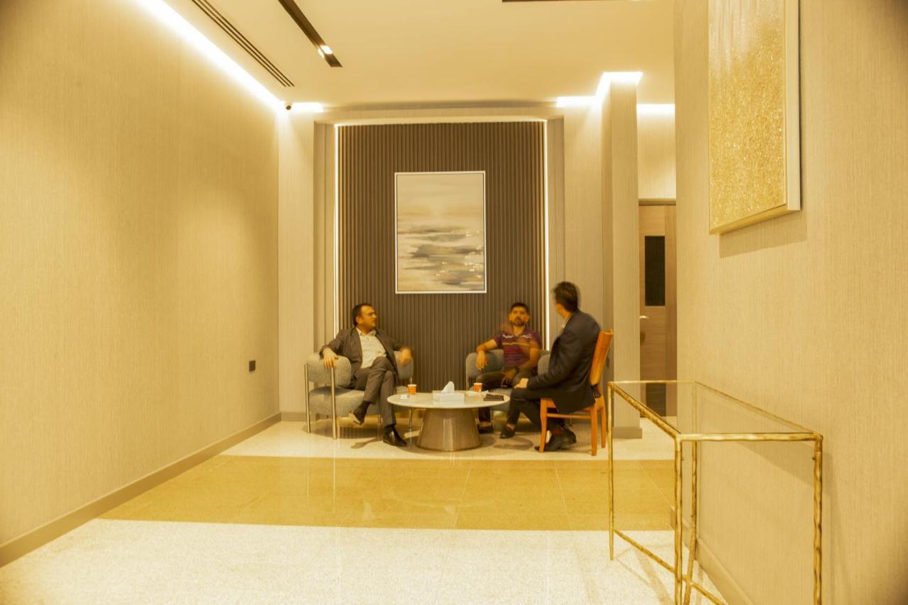 Super Oyo Capital O 111 Infinity Suites Manama Exterior photo