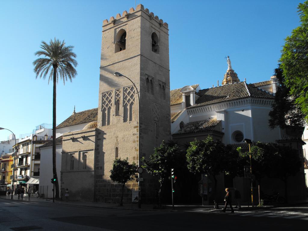 Hostal Santa Catalina Seville Exterior photo