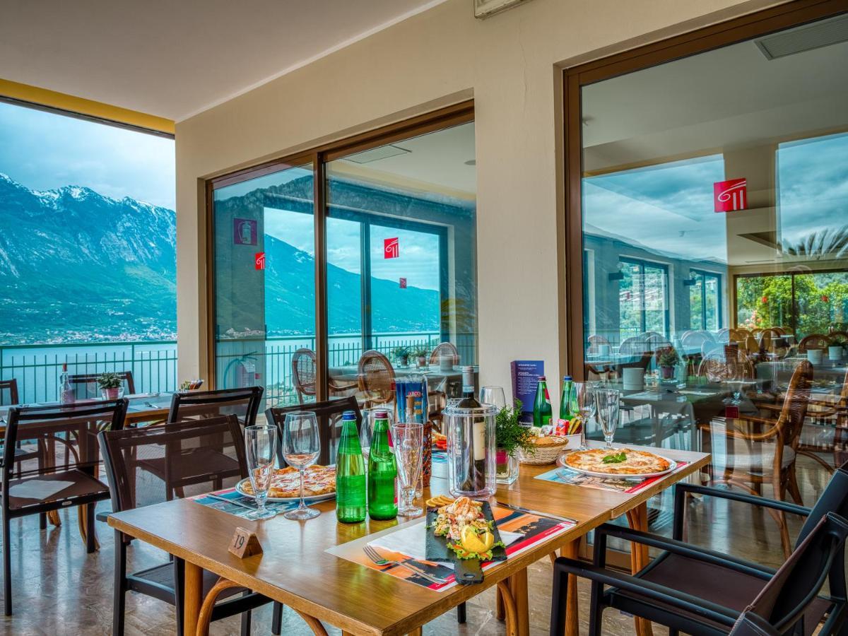 Hotel San Pietro Limone sul Garda Exterior photo