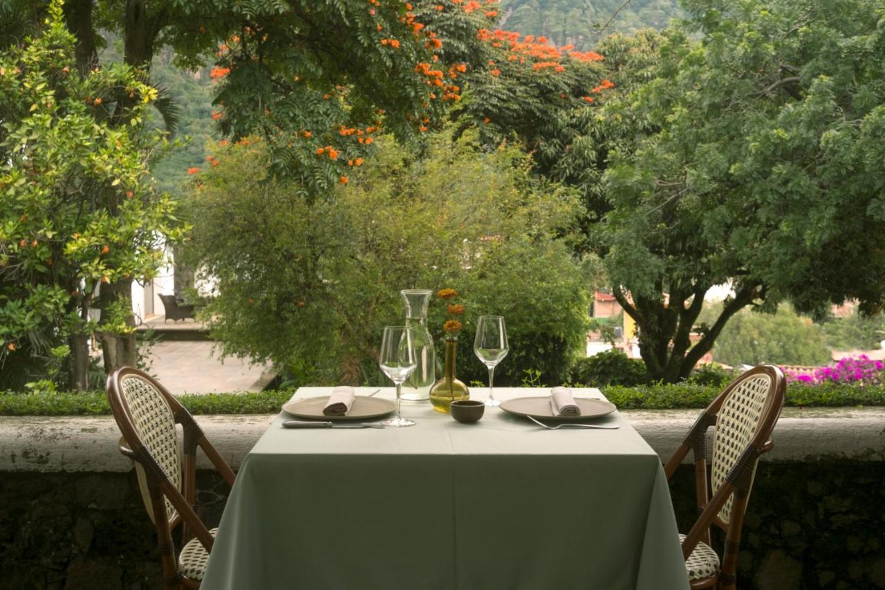 Posada Del Tepozteco - Hotel & Gallery Tepoztlan Exterior photo