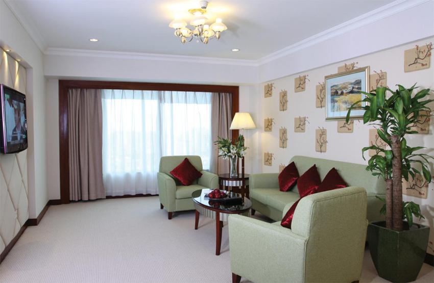 Bolton Hotel Dongguan  Room photo