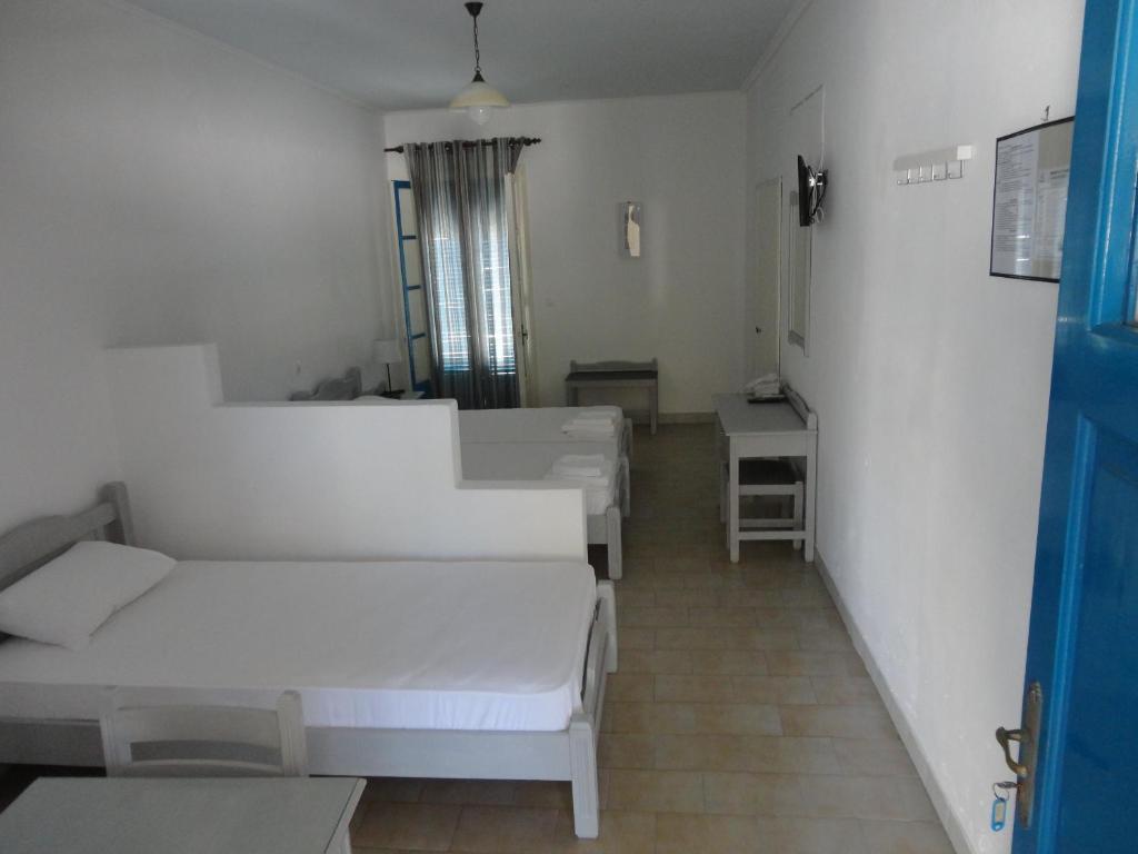 Lianos Hotel Apartments Spetses Town Room photo