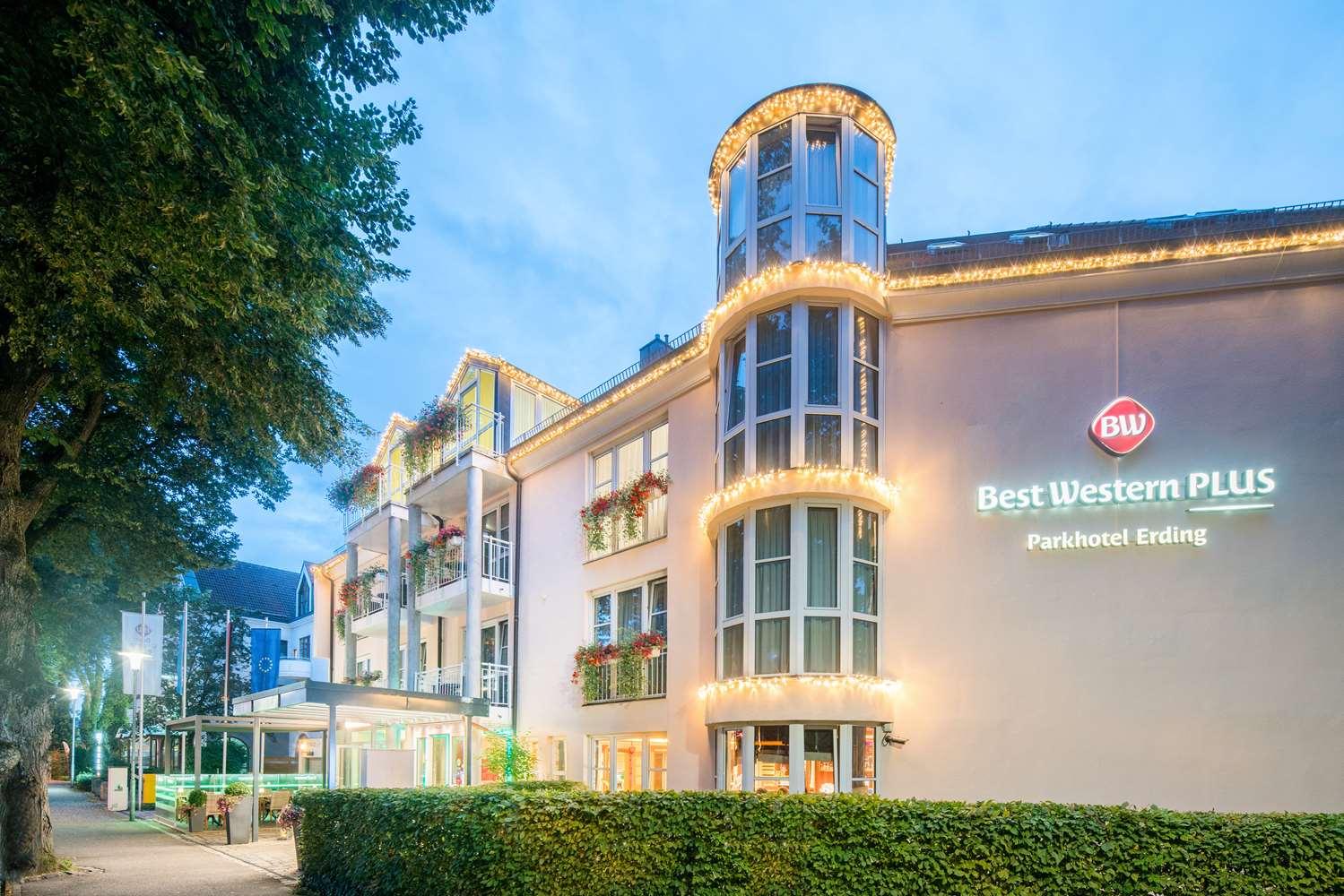 Best Western Plus Parkhotel Erding Exterior photo