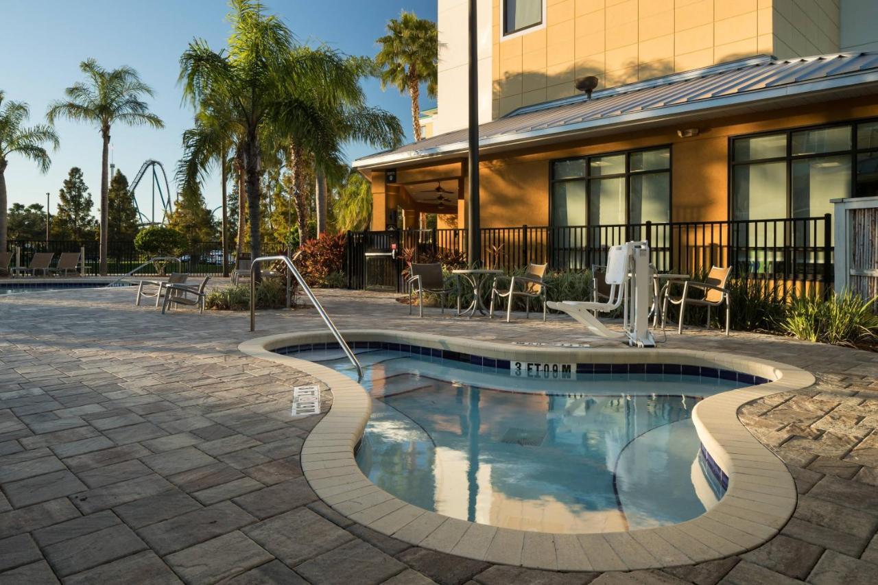 Fairfield Inn Suites By Marriott Orlando At Seaworld Exterior photo