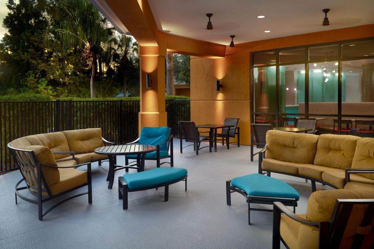 Fairfield Inn Suites By Marriott Orlando At Seaworld Exterior photo