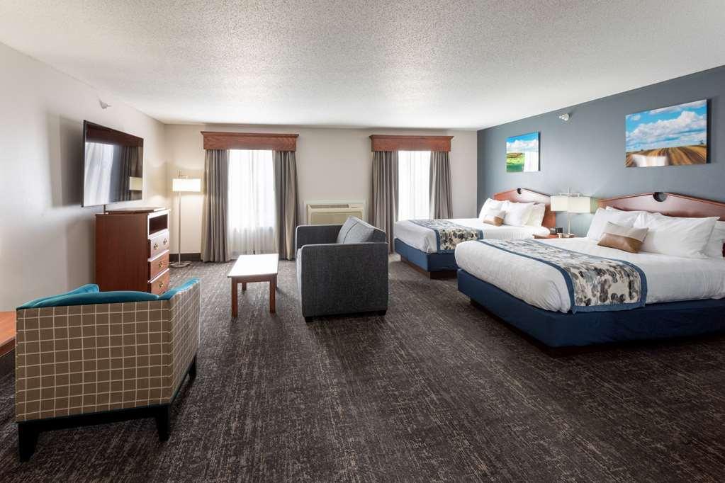 Grandstay Hotel & Suites Downtown Sheboygan Room photo