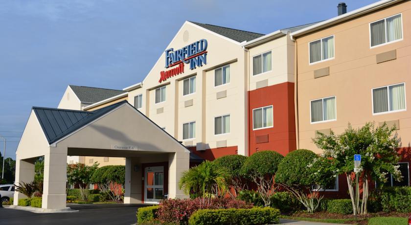 Fairfield Inn And Suites St Petersburg Clearwater Pinellas Park Exterior photo