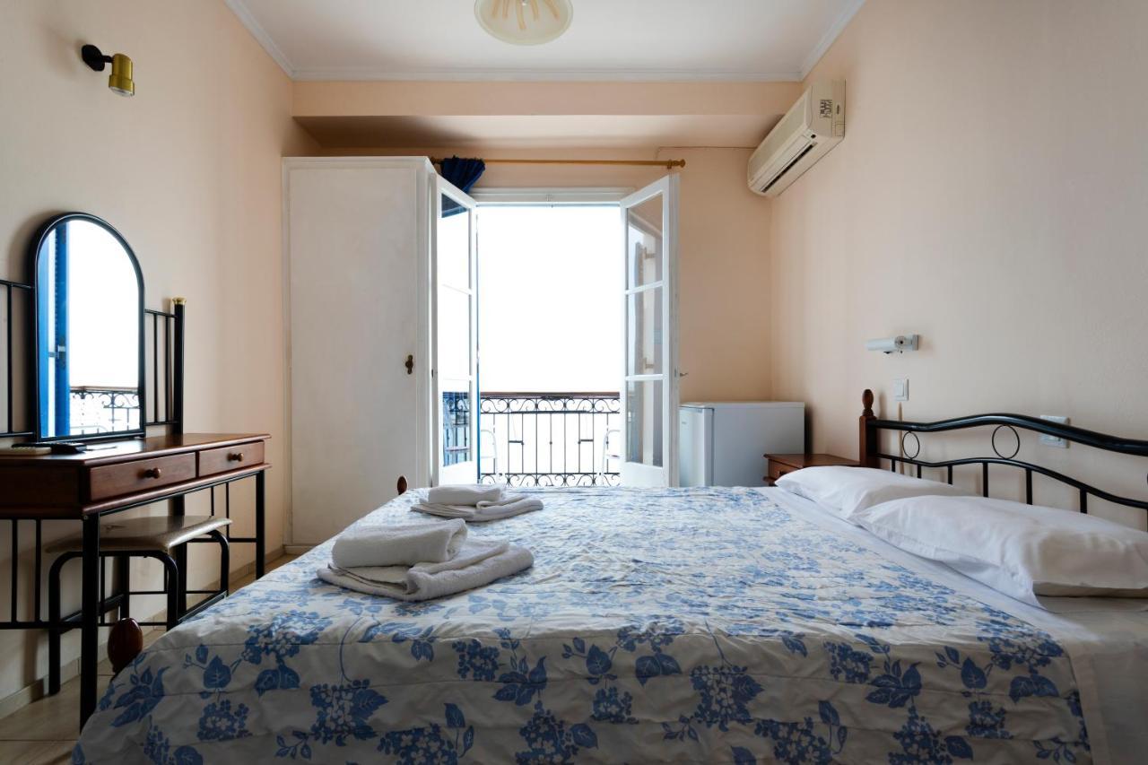 Stelios Hotel Spetses Town Exterior photo