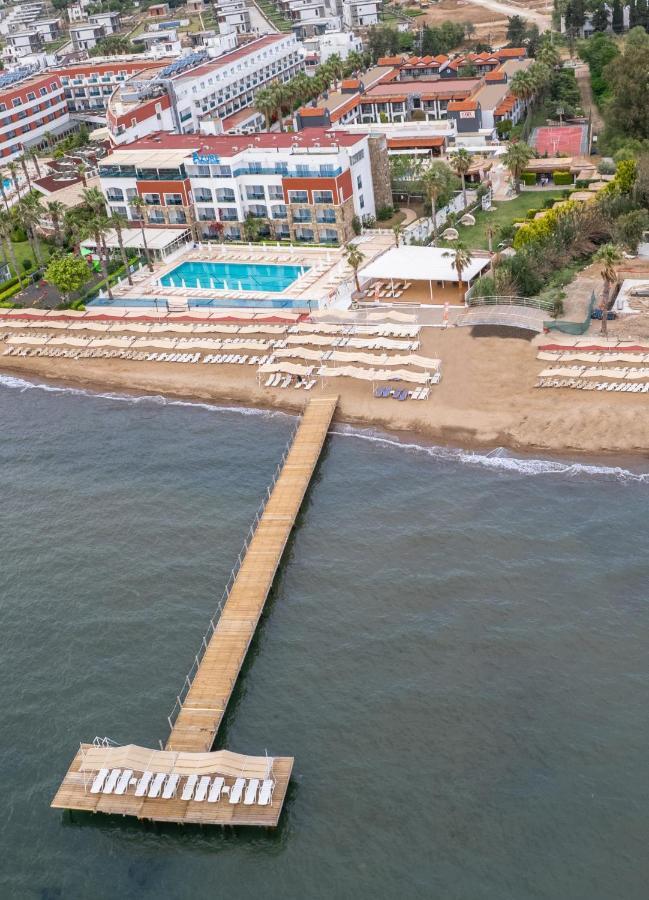 Tiana Beach Resort Turgutreis Exterior photo