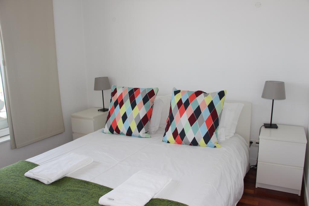 Santos River Apartments Lisbon Room photo