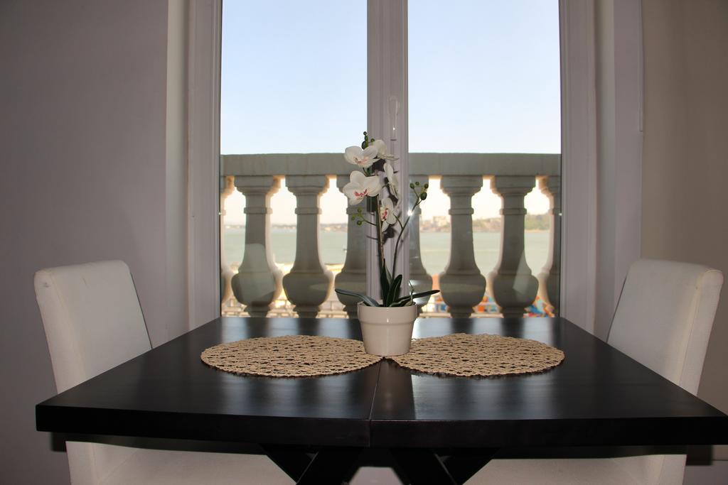 Santos River Apartments Lisbon Room photo