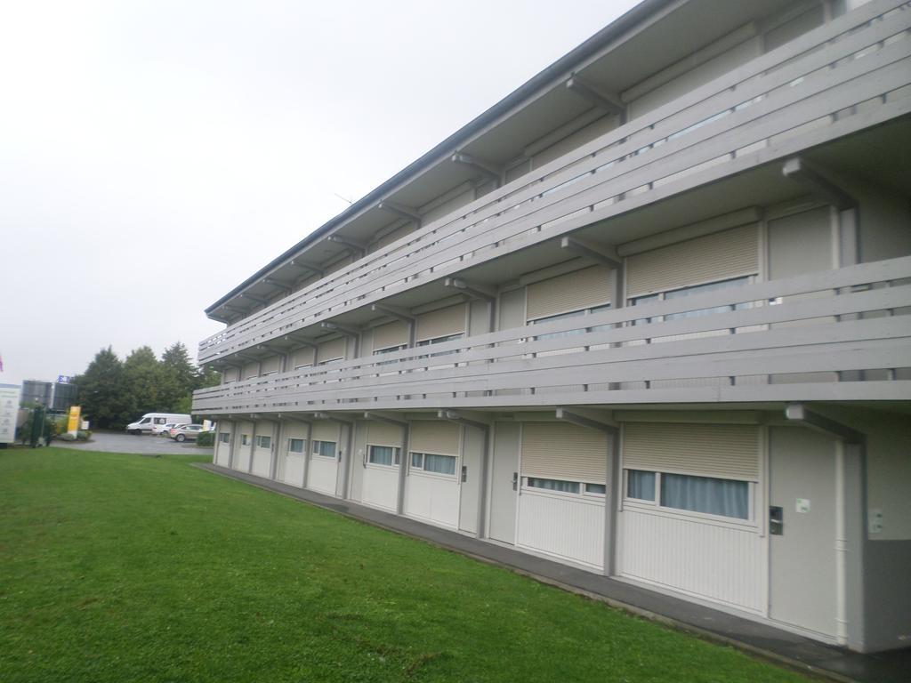 Campanile Lille - Seclin Hotel Exterior photo