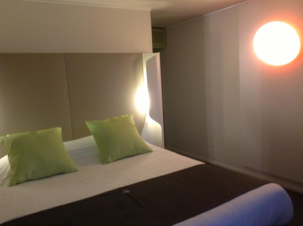 Campanile Lille - Seclin Hotel Room photo