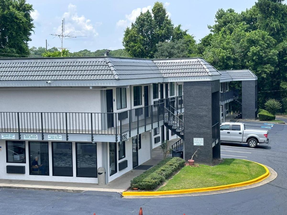 Masters Inn Atlanta - Doraville At I-85 & 285 Exterior photo