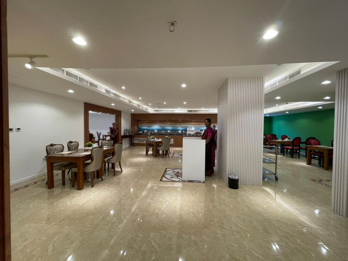 Clifton International Hotel Fujairah Exterior photo