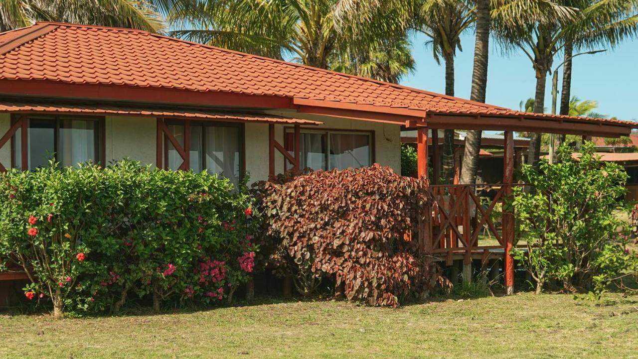 Cabanas Mana Nui Inn Hanga Roa Exterior photo