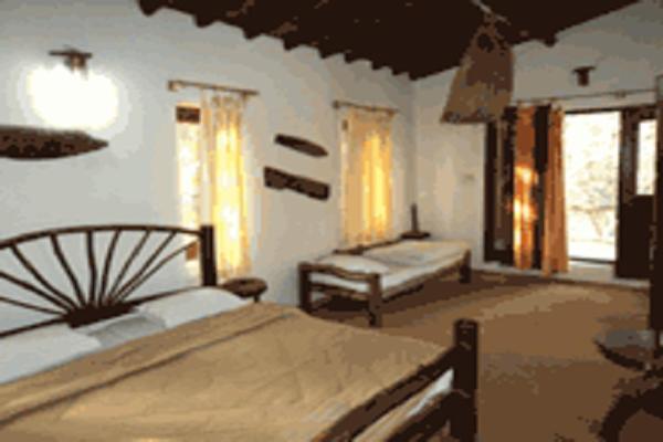 Corbett Jungle Club Hotel Corbett National Park Room photo