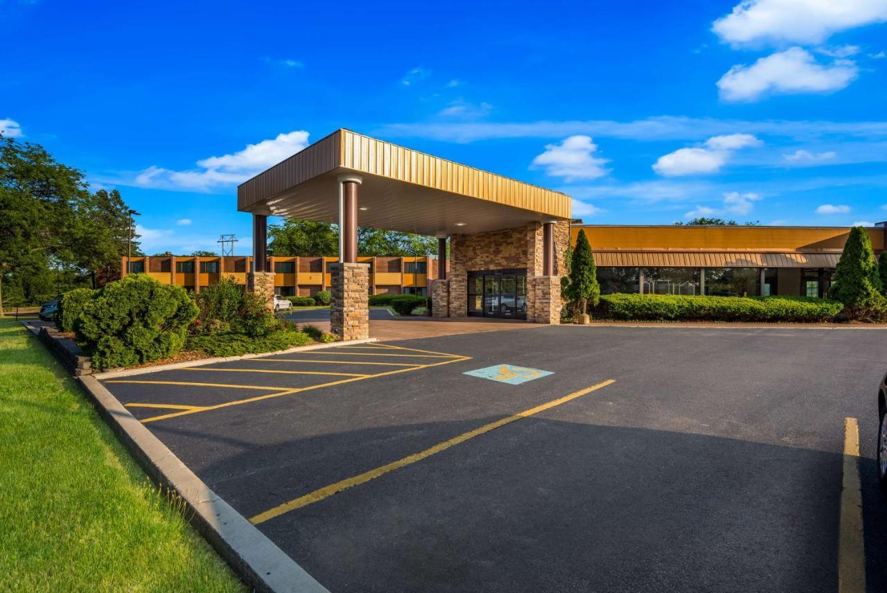Best Western Prairie Inn & Conference Center Galesburg Exterior photo