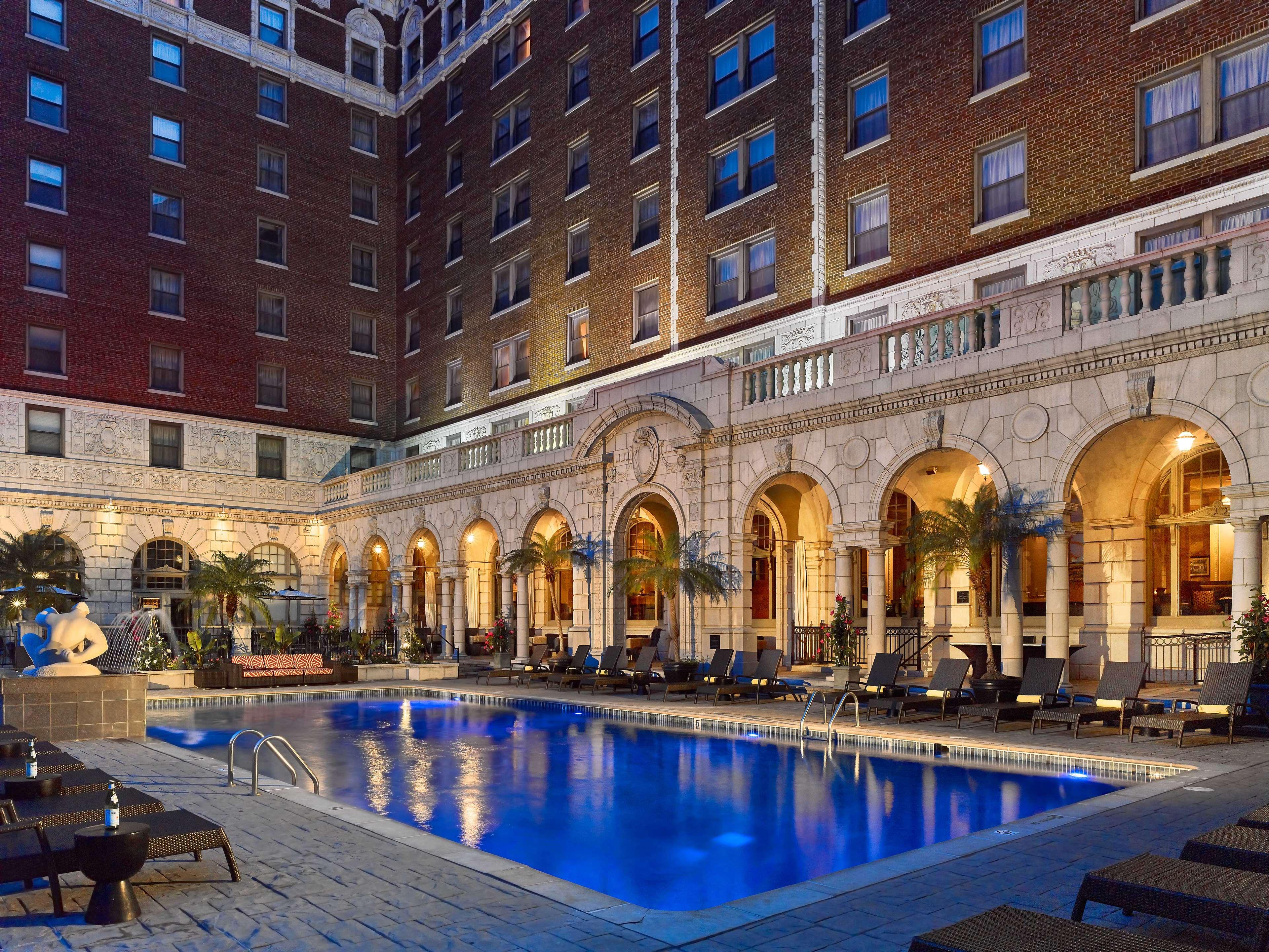 The Royal Sonesta Chase Park Plaza Hotel Saint Louis Exterior photo