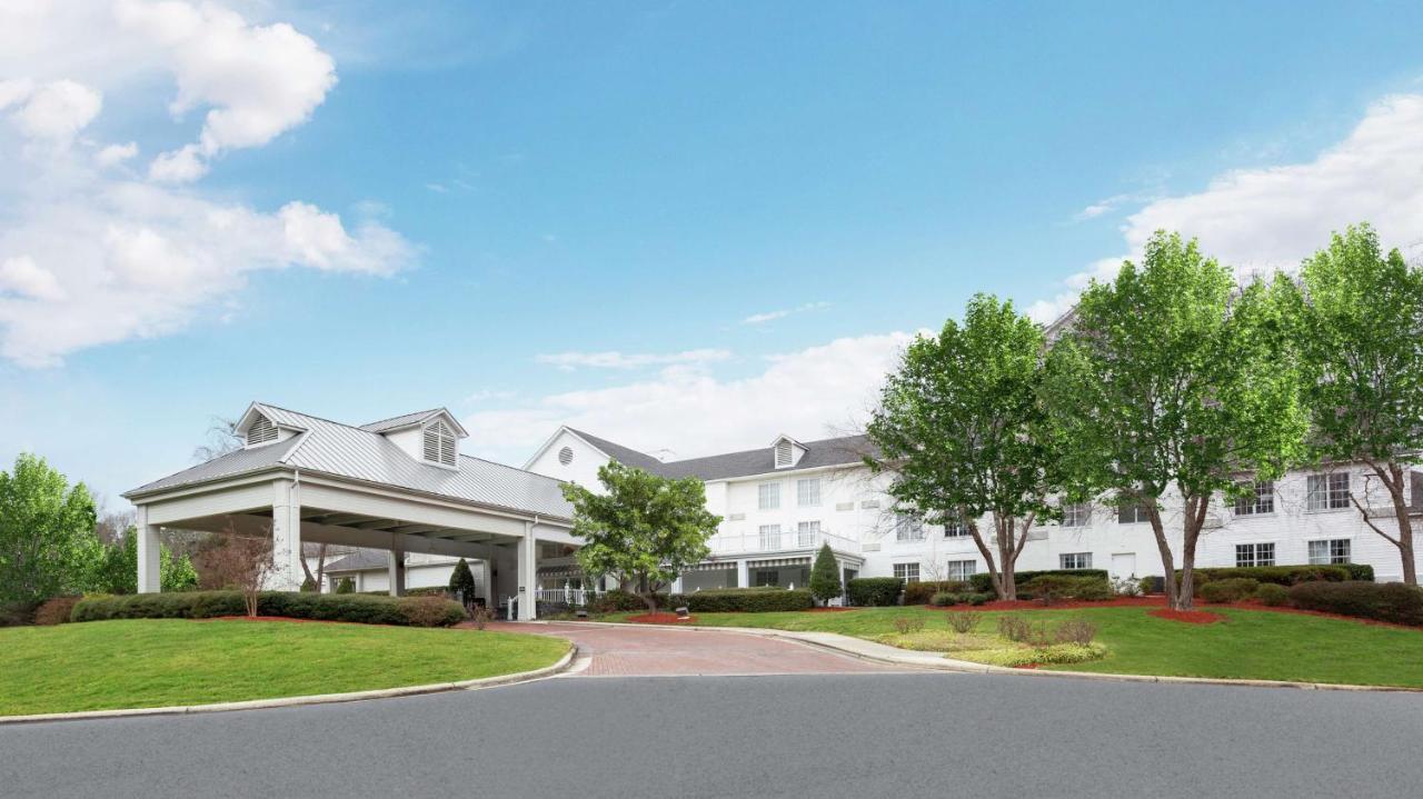 Doubletree By Hilton Raleigh Durham Airport At Research Triangle Park Hotel Exterior photo