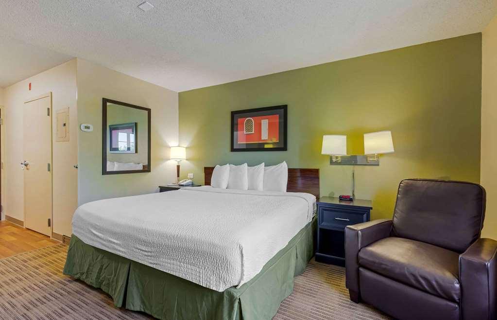 Extended Stay America Suites - Washington Dc Germantown Milestone Room photo