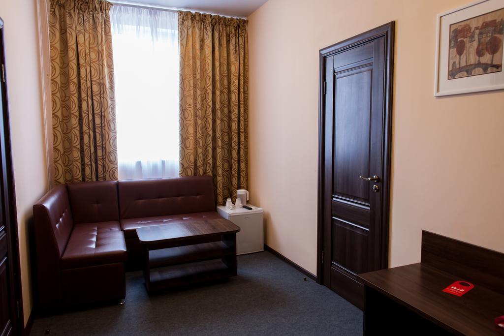 Hotel 19 Samara Room photo