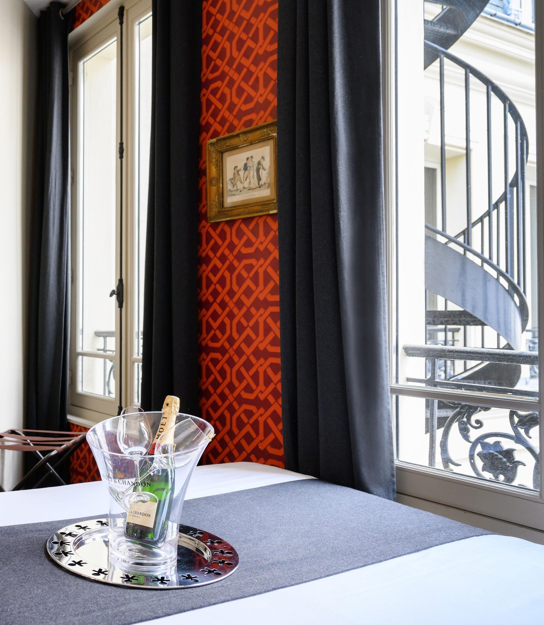 Suites & Hotel Helzear Champs-Elysees Paris Exterior photo