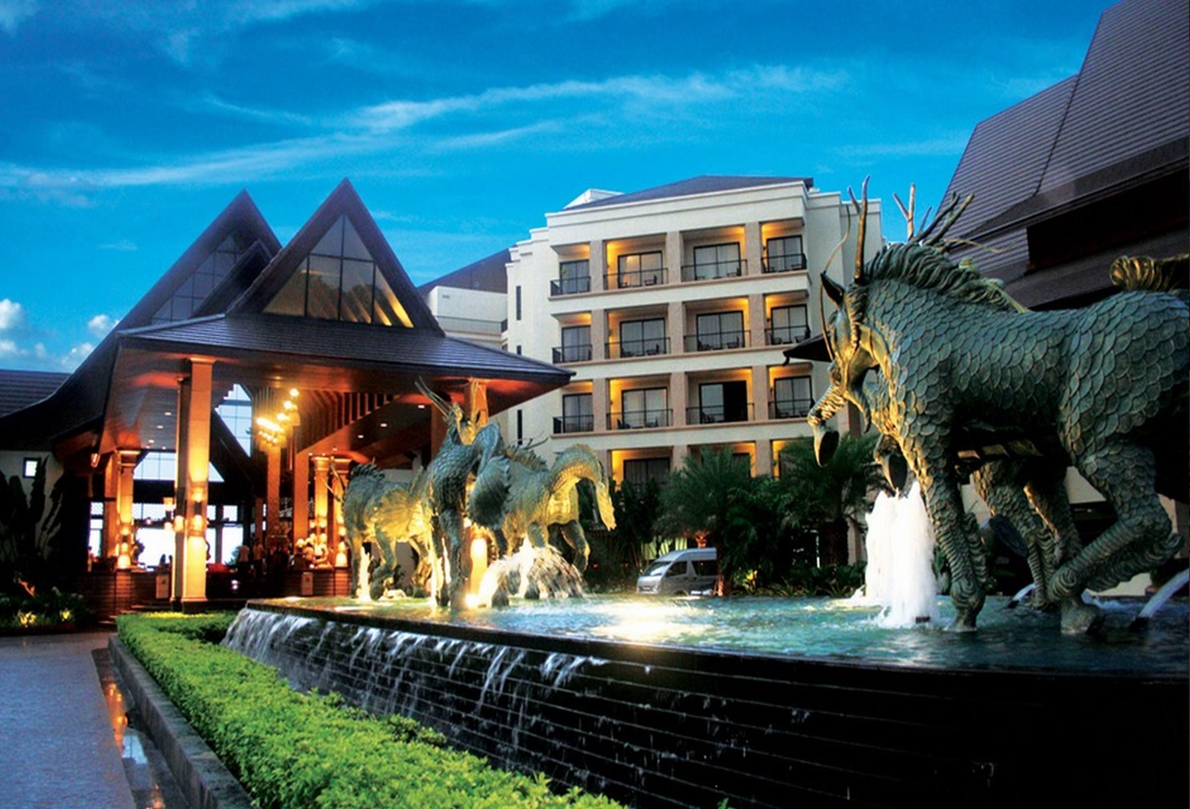 Garden Cliff Resort And Spa - Sha Extra Plus Pattaya Exterior photo