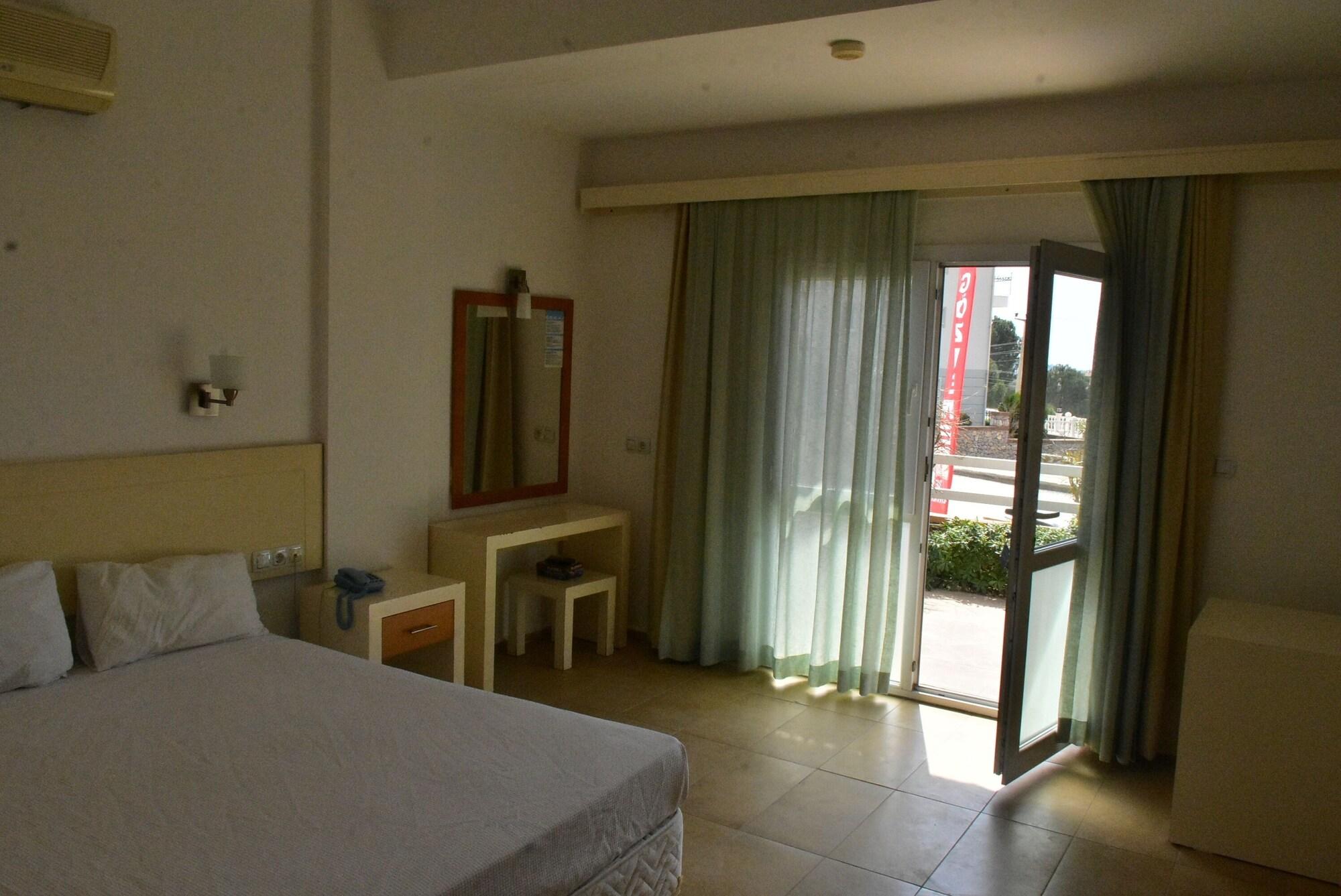 Diana Suite Hotel Fethiye Exterior photo