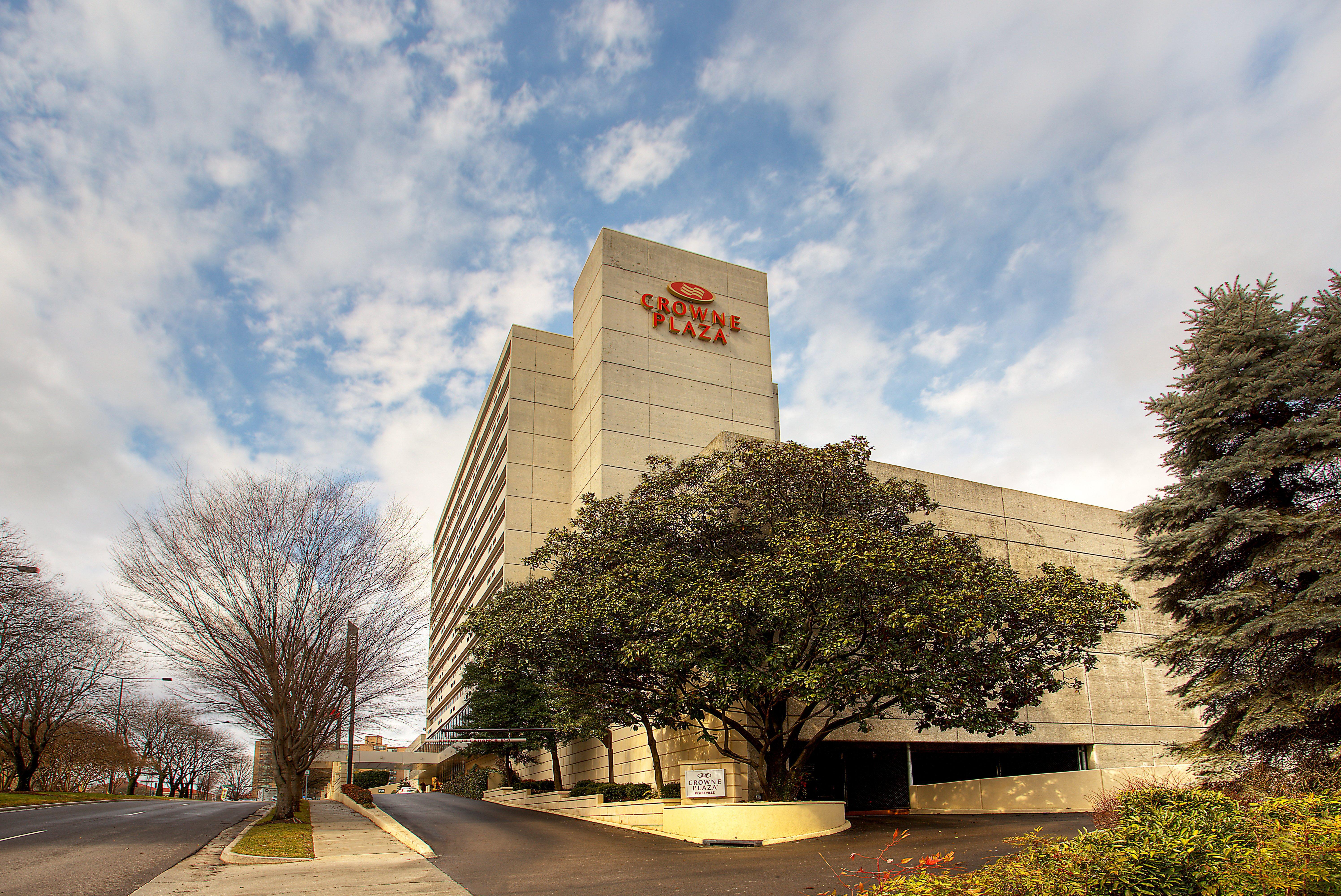 Crowne Plaza Knoxville Downtown University, An Ihg Hotel Exterior photo