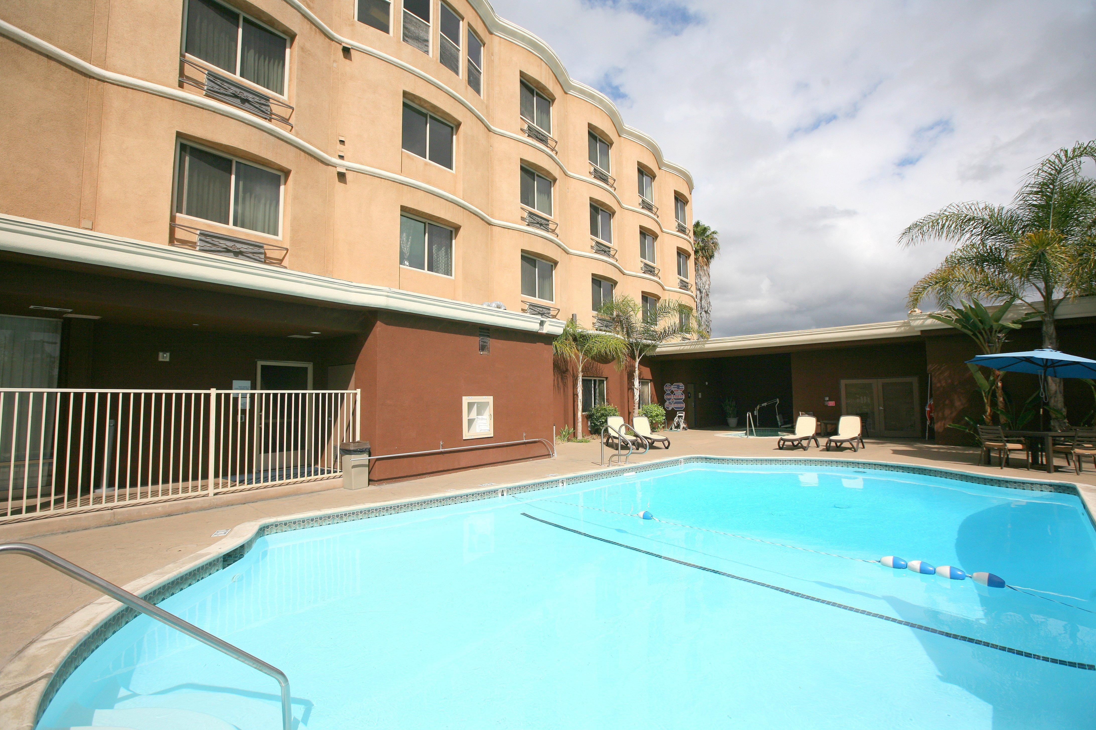 Holiday Inn Express San Diego South - Chula Vista, An Ihg Hotel Exterior photo