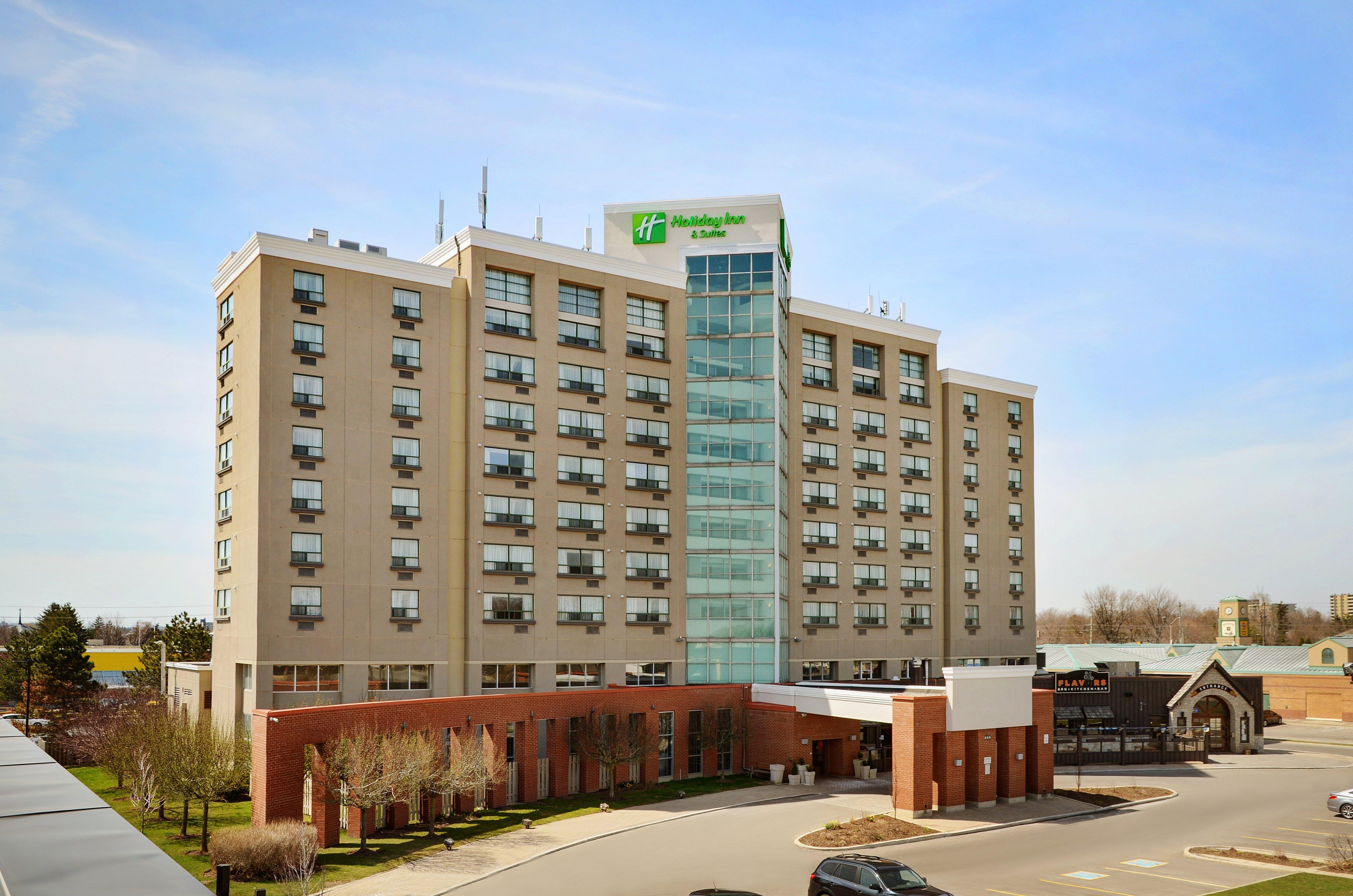 Holiday Inn Hotel & Suites London, An Ihg Hotel Exterior photo