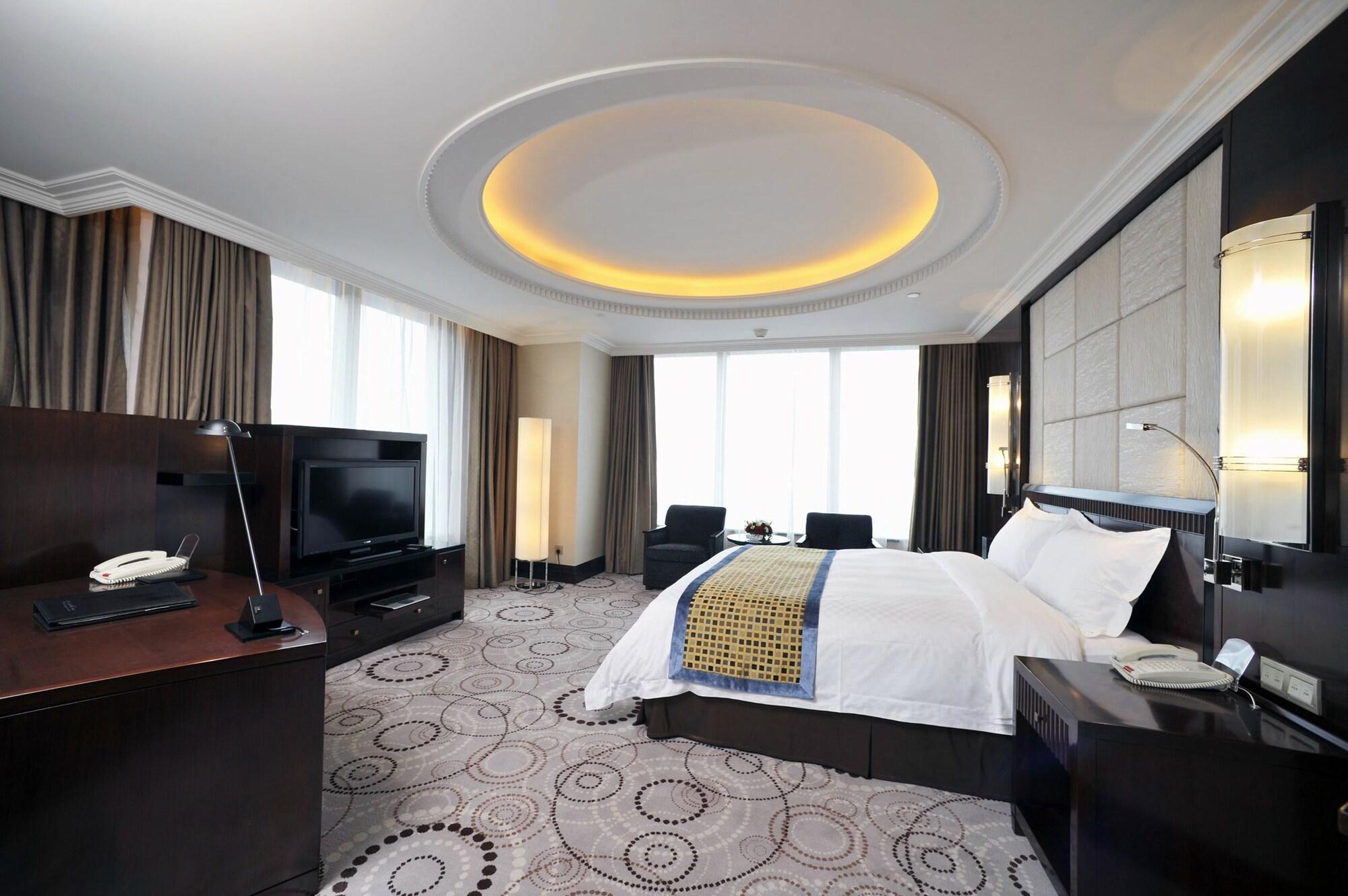 Grand Soluxe Zhongyou Hotel Shanghai Room photo