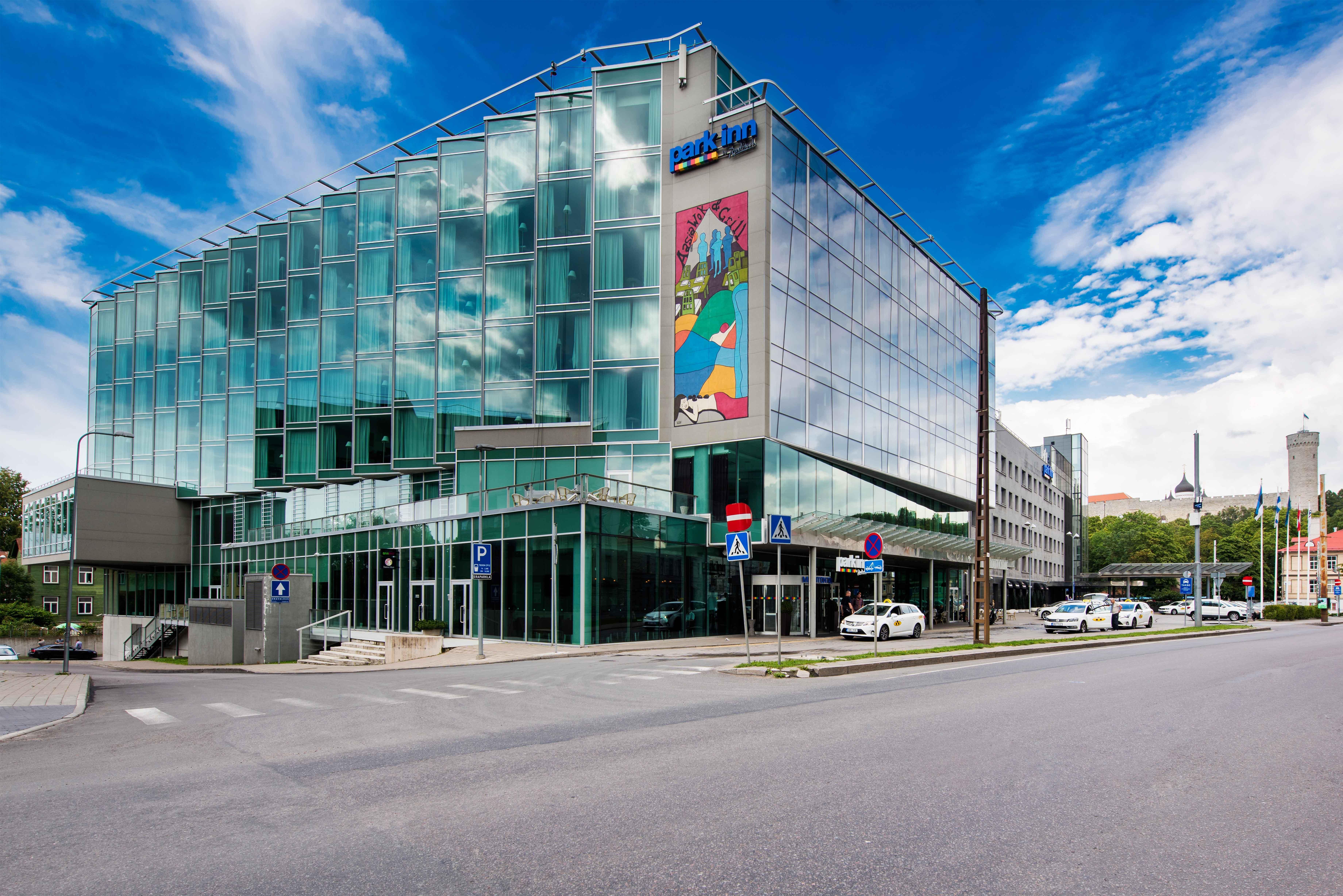 Park Inn By Radisson Meriton Conference & Spa Hotel Tallinn Exterior photo