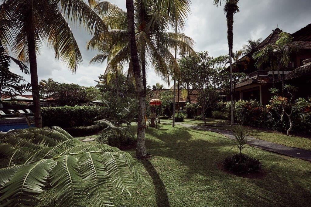 Outpost Ubud Coliving Suites Exterior photo