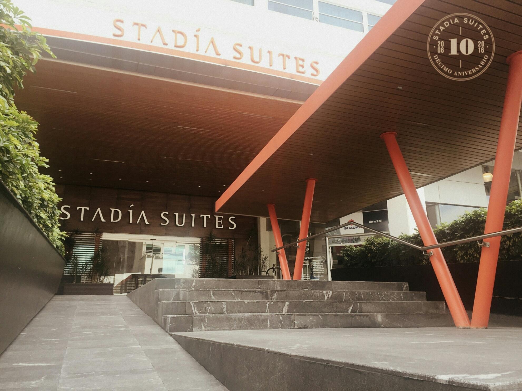 Stadia Suites Mexico City Santa Fe Exterior photo