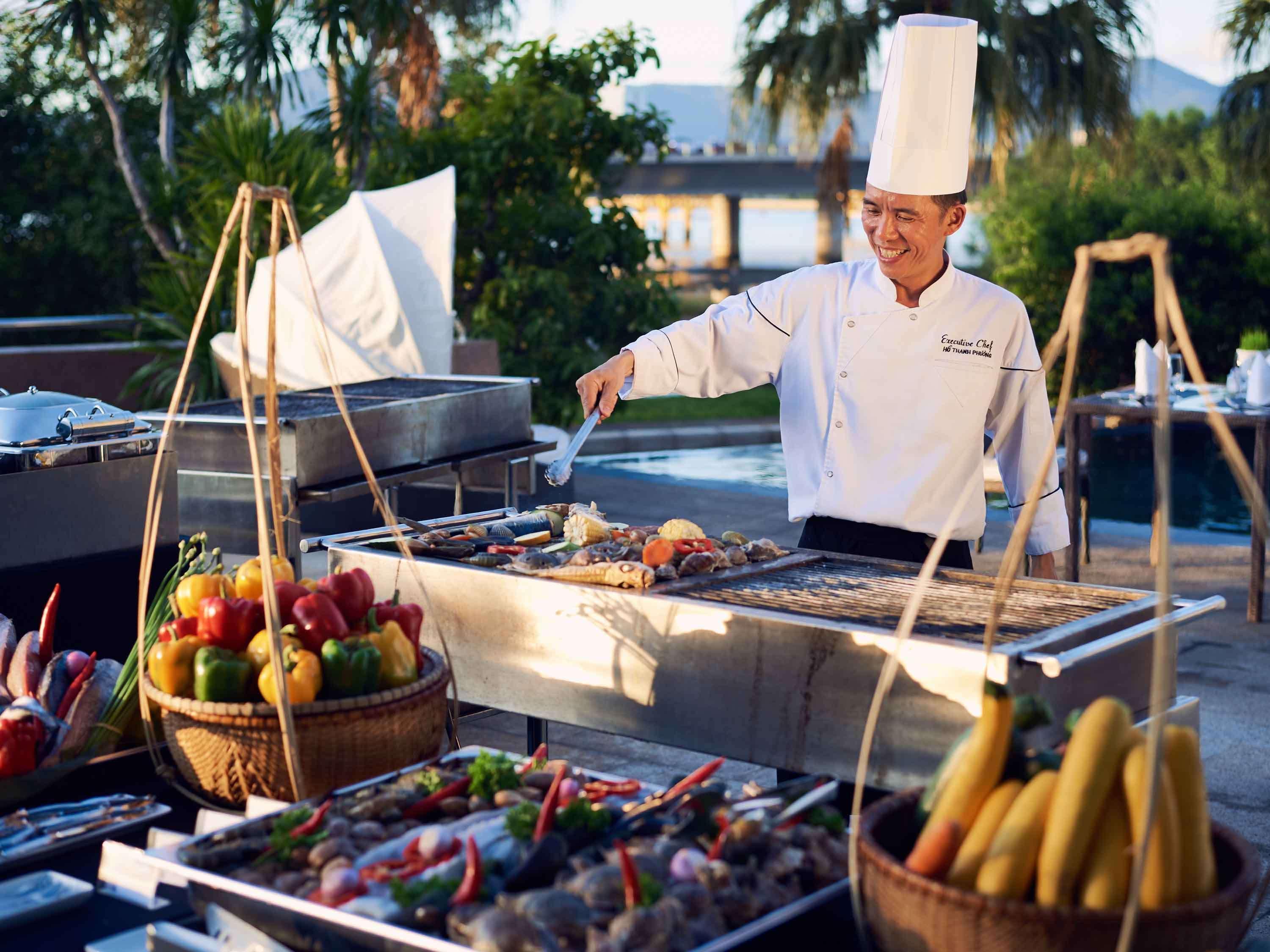 Grand Mercure Danang Exterior photo