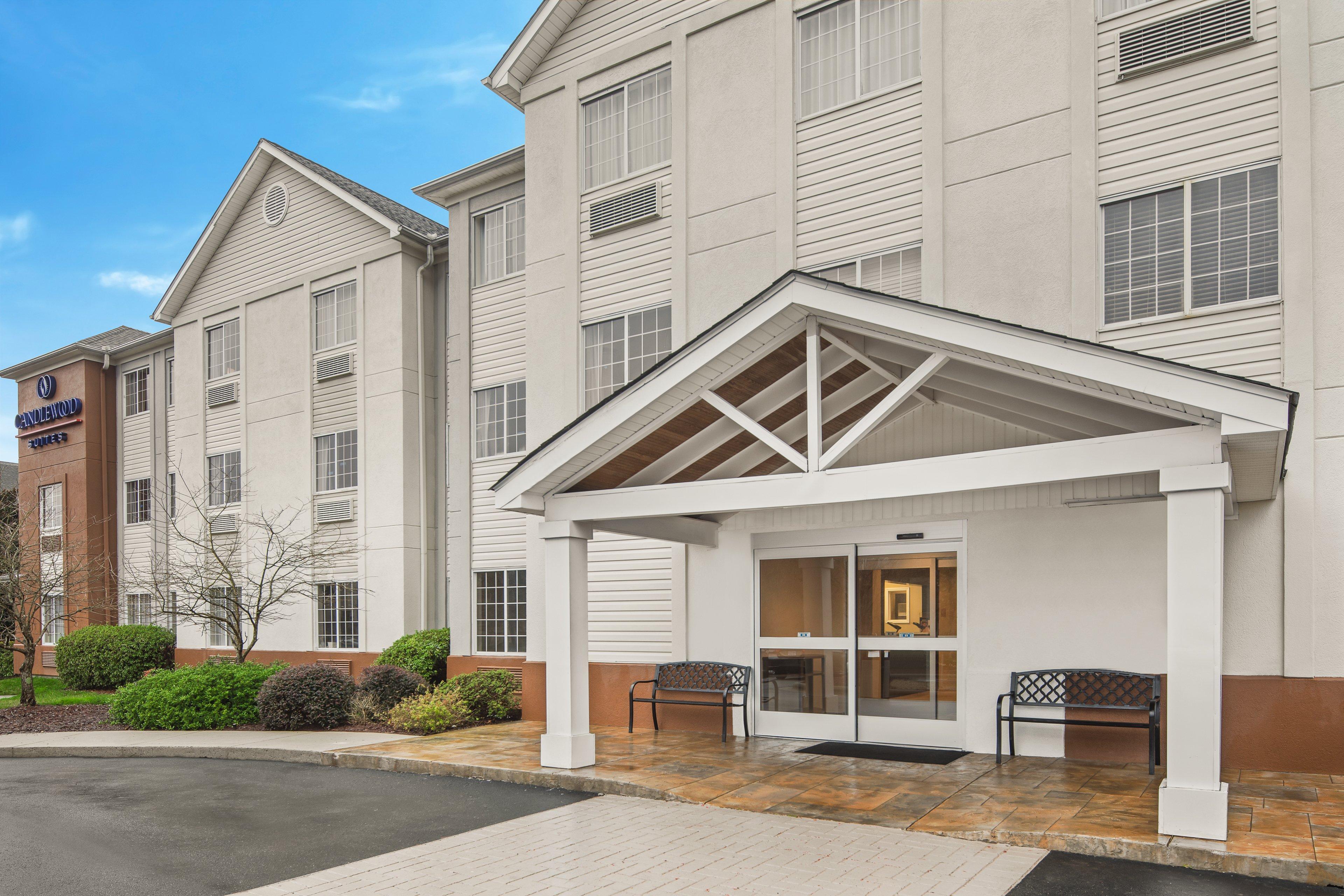 Candlewood Suites - Charlotte - Arrowood, An Ihg Hotel Exterior photo