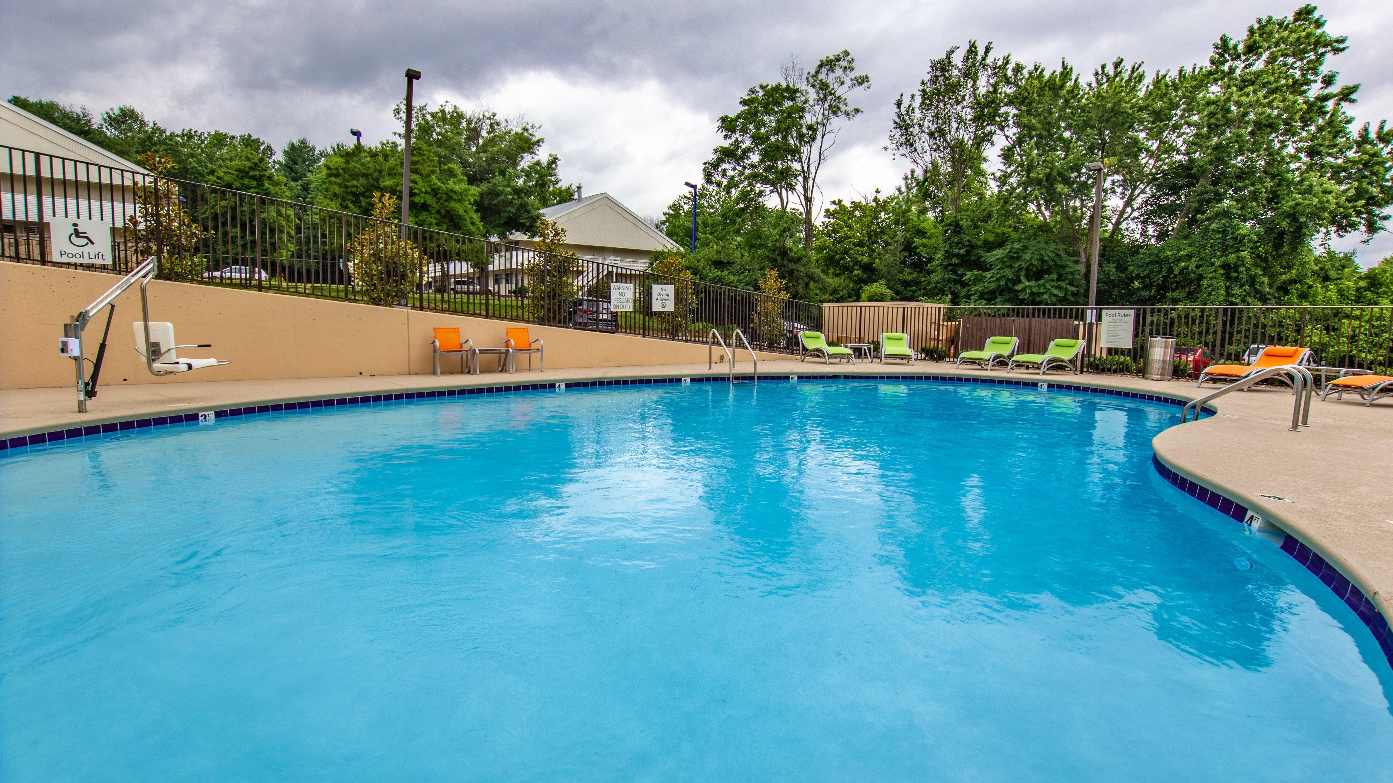 Holiday Inn Knoxville N - Merchant Drive, An Ihg Hotel Exterior photo