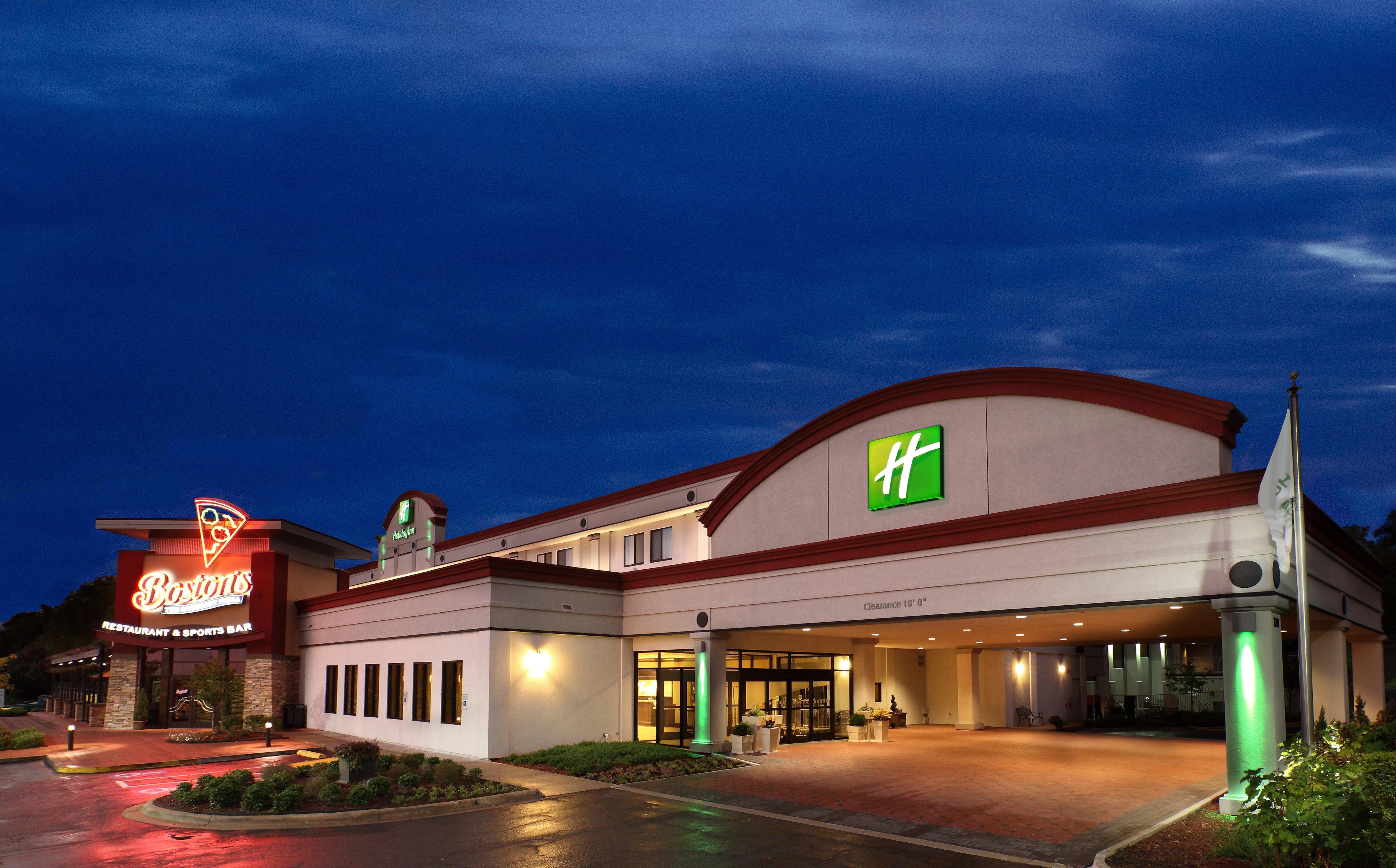 Holiday Inn Little Rock-Airport-Conference Center, An Ihg Hotel Exterior photo