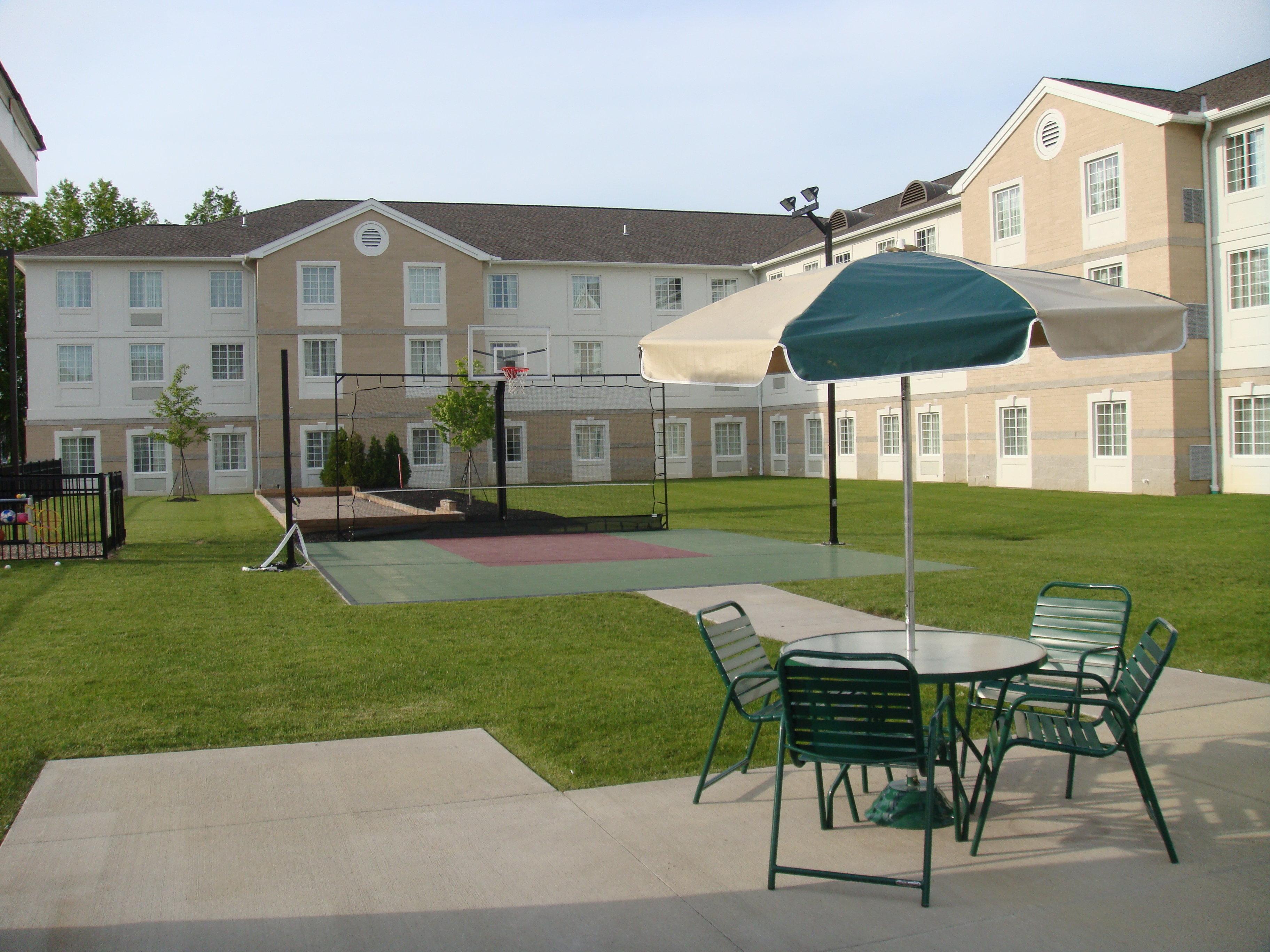 Staybridge Suites Cleveland Mayfield Heights Beachwood, An Ihg Hotel Exterior photo